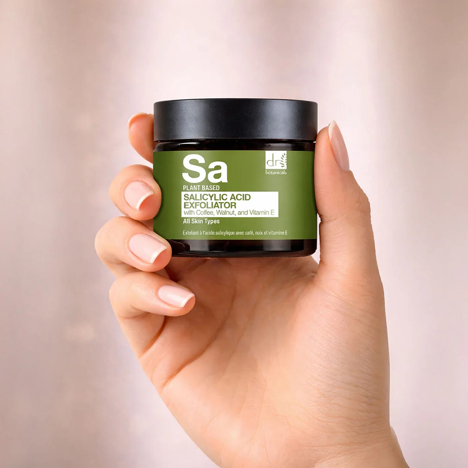 Dr Botanicals Smoothing Exfoliator with Salicylic Acid Exfoliator with Coffee, Walnut & Vitamin E - 60ml