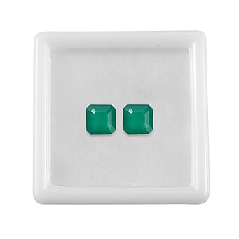 https://tjcuk.sirv.com/Products/84/9/8499118/Set-Of-2-Green-Onyx-Octagon-7X7-mm-Gemstone-3-76-Ct_8499118_2.jpg?w=342&h=342