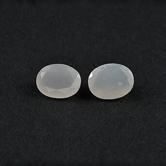 https://tjcuk.sirv.com/Products/84/9/8499583/Set-Of-2-White-Moonstone-Oval-Cut-Cut-9X7-mm-Gemstone-3-15-Ct_8499583_1.jpg?w=342&h=342