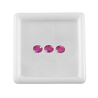 https://tjcuk.sirv.com/Products/84/9/8499660/Set-Of-3-Fissure-Filled-Ruby-Oval-Cut-Cut-5X4-mm-Gemstone-1-68-Ct_8499660_2.jpg?w=342&h=342