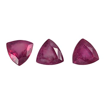 https://tjcuk.sirv.com/Products/84/9/8499664/Set-Of-3-Fissure-Filled-Ruby-Trillion-4-mm-Gemstone-0-96-Ct_8499664.jpg?w=342&h=342