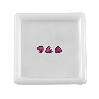https://tjcuk.sirv.com/Products/84/9/8499664/Set-Of-3-Fissure-Filled-Ruby-Trillion-4-mm-Gemstone-0-96-Ct_8499664_2.jpg?w=342&h=342