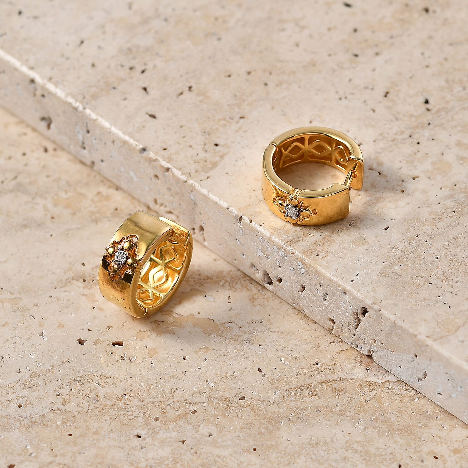 EverTrue - White Diamond Full Hoop Earring in Yellow Gold Tone