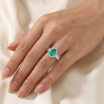 https://tjcuk.sirv.com/Products/85/0/8500668/Luxuriant-SI-G-H-Lab-Grown-Columbian-Emerald-Lab-Grown-Diamond-Ring-in_8500668_2.jpg?w=342&h=342