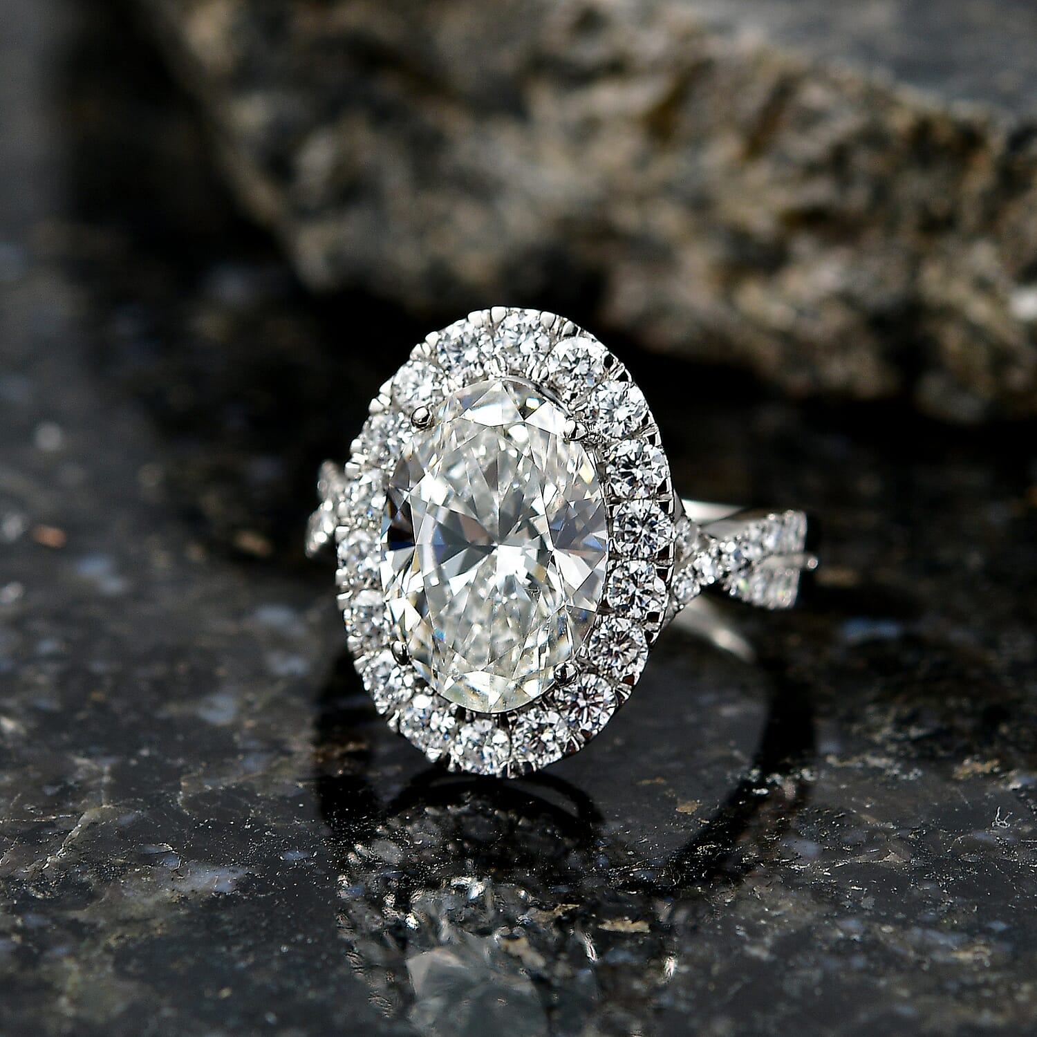 Luxuriant 950 Platinum SGL Certified VS-E-F Lab Grown Diamond Ring 5.01 Ct, Platinum Wt. 6.52 Gms