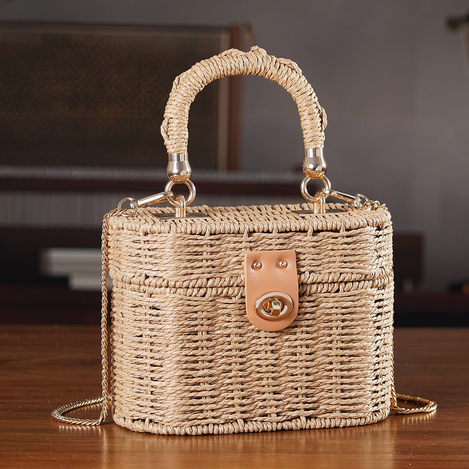 Vintage Style Straw Box Bag with Twist-Lock Clasp - Gold Chain Strap - Brown