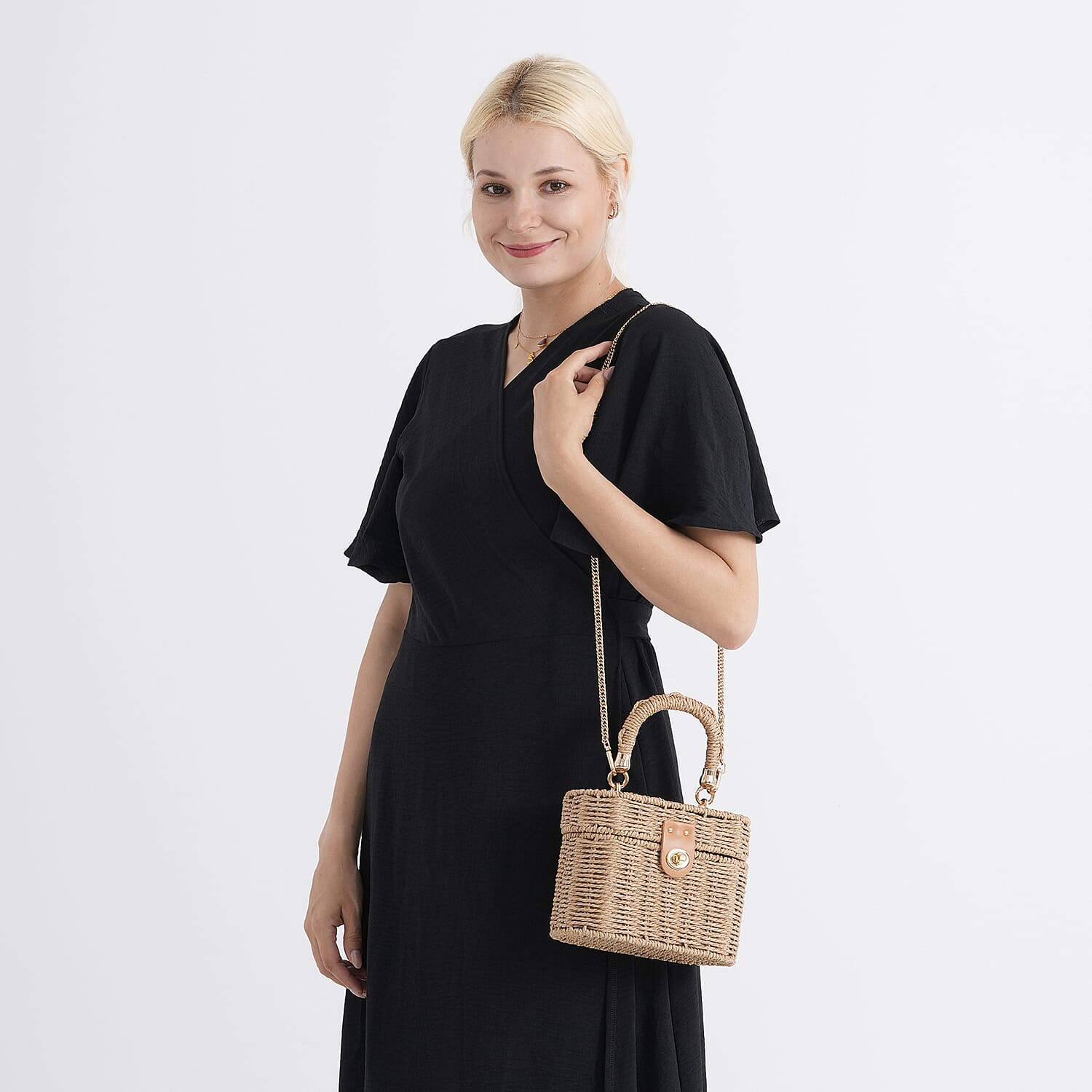 Vintage Style Straw Box Bag with Twist-Lock Clasp - Gold Chain Strap - Brown