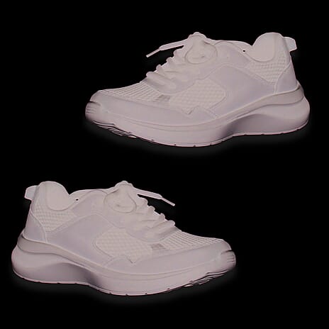 B Move Women Slip-Resistant Trainers With Lightweight Sole And Memory Padded Foam (Size 9) - Black