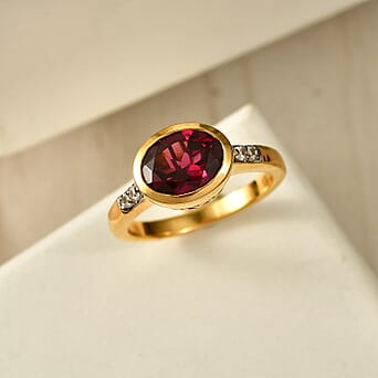 https://tjcuk.sirv.com/Products/85/0/8501762/D-Joy-Rhodolite-Garnet-White-Zircon-Ring-in-Yellow-Gold-Plated-Sterlin_8501762_2.jpg?w=342&h=342
