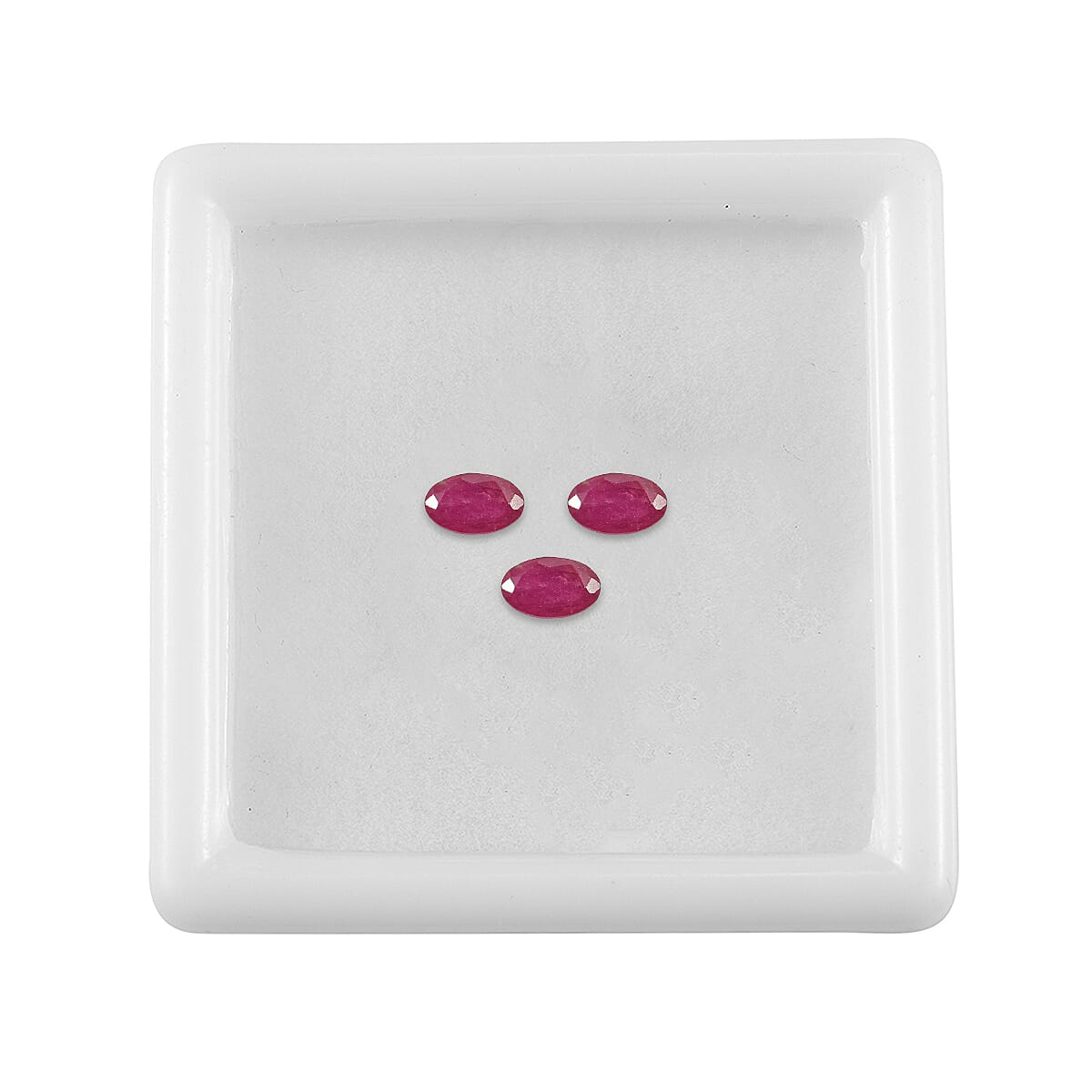 Set Of 3 Fissure Filled Ruby Oval Cut Cut 5X3 mm Gemstone, 1.09 Ct