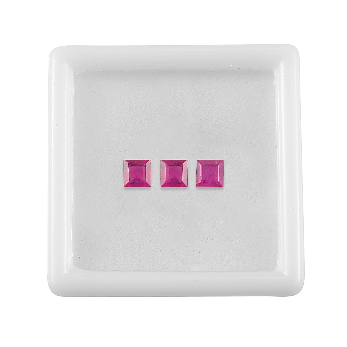 Set Of 3 Fissure Filled Ruby Square 4 mm Gemstone, 1.70 Ct