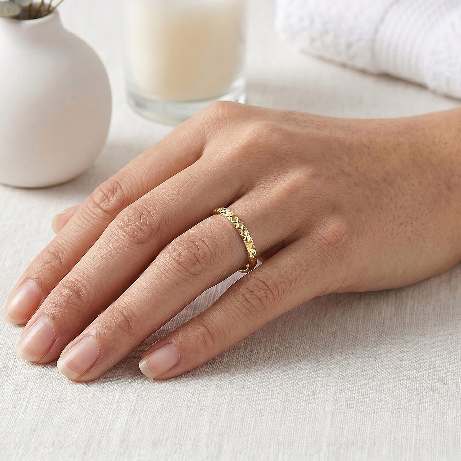 Maestro Collection - 9K Yellow Gold Diamond Cut Band Ring