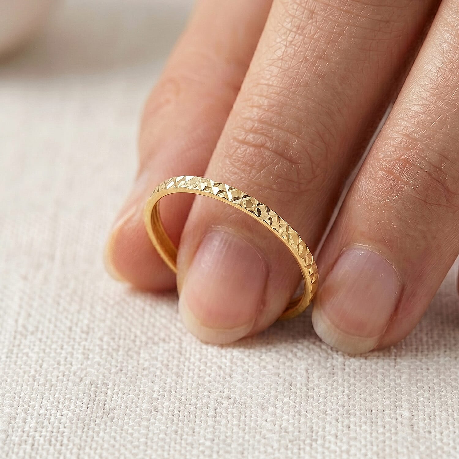 Maestro Collection - 9K Yellow Gold Diamond Cut Band Ring