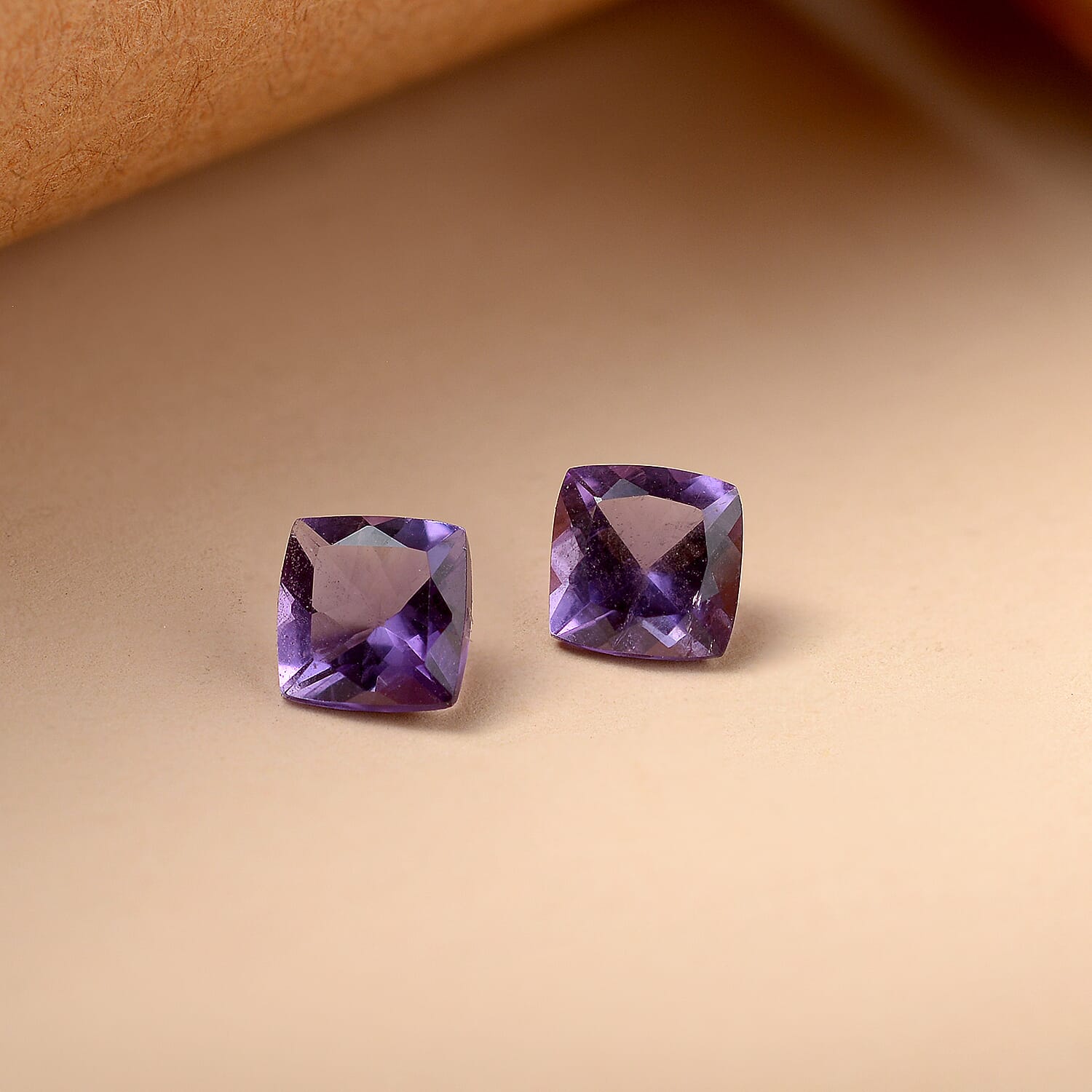 Set Of 2 African Amethyst Cushion Cut 5X5 mm Gemstone, 1.12 Ct