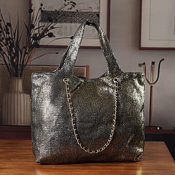 https://tjcuk.sirv.com/Products/85/0/8504097/Elegant-Shimmering-Tote-Bag-with-Chain-Strap_8504097_1.jpg?w=342&h=342