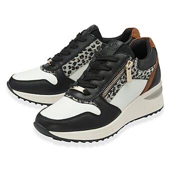 https://tjcuk.sirv.com/Products/85/0/8504116/Lotus-Ladies-Shoe-Size-42-Black-White_8504116_1.jpg?w=342&h=342