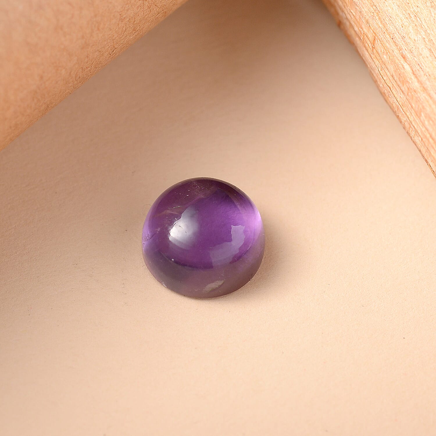 African Amethyst Round 10 mm Gemstone, 4.51 Ct