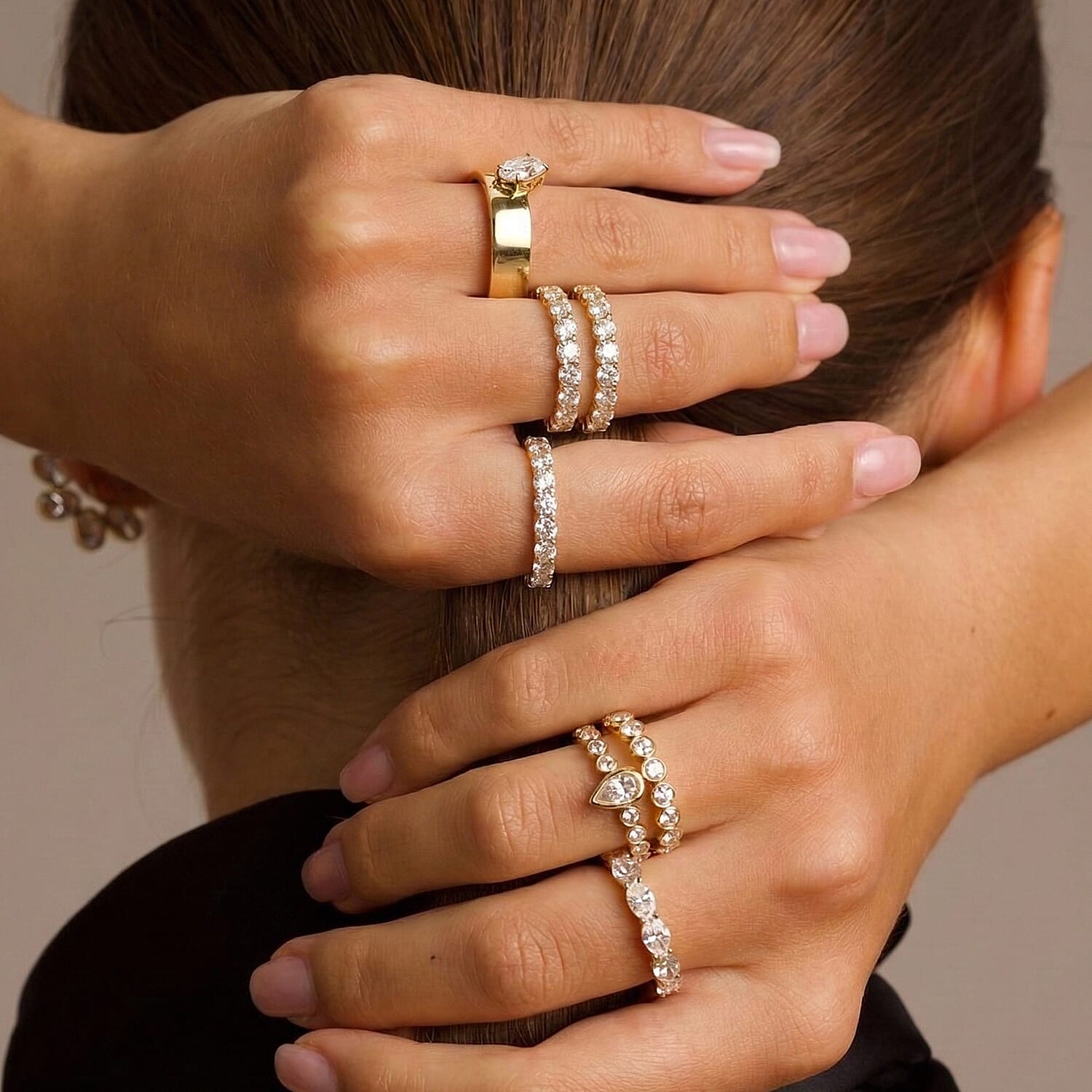 Luxuriant 9K Yellow Gold SGL Certified VS-E-F Lab Grown Diamond Band Ring 2.00 Ct.