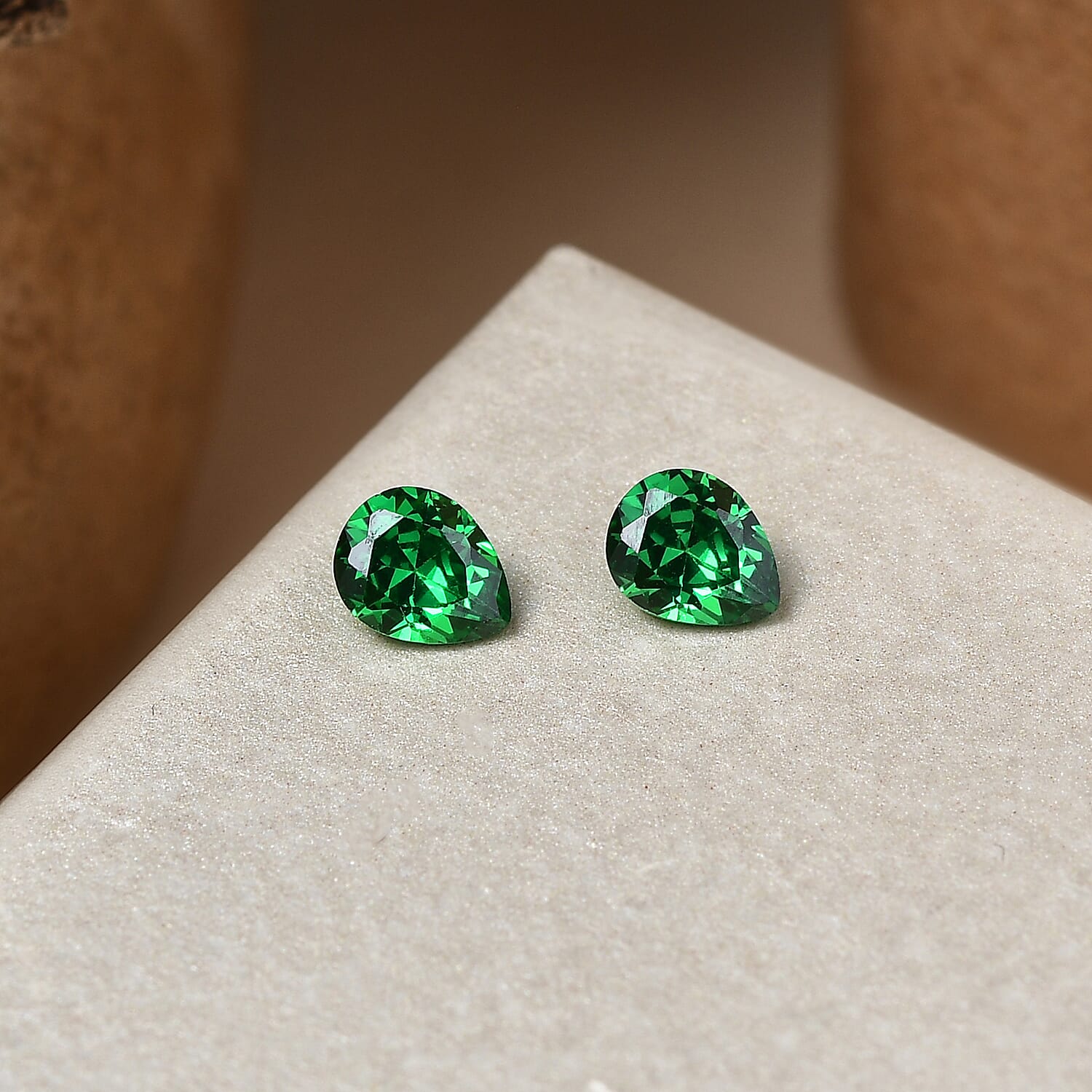 Set Of 2 Green Cubic Zirconia Pear 5X4 mm Gemstone, 1.01 Ct
