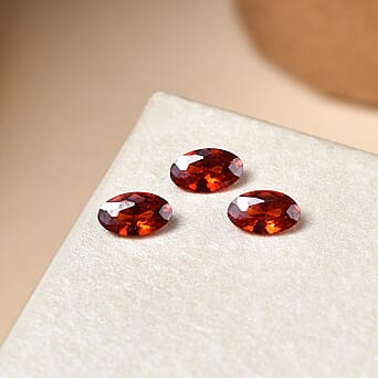 https://tjcuk.sirv.com/Products/85/0/8505939/Set-Of-3-Garnet-Cubic-Zirconia-Oval-Cut-Cut-5X3-mm-Gemstone-0-97-Ct_8505939_1.jpg?w=342&h=342