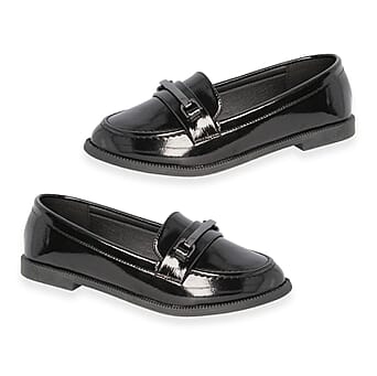 https://tjcuk.sirv.com/Products/85/0/8507527/Womens-Microsuede-Block-Heel-Crinkle-Patent-Loafers-With-Metallic-Bar-_8507527.jpg?w=342&h=342