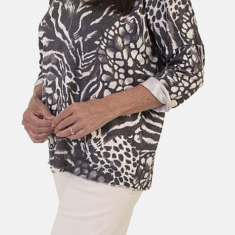 Sugar Crisp Italian Made V-Neck Abstract Print Top One-Size (Fits upto Size 22) - Black