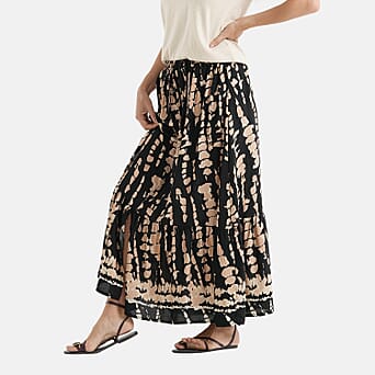 https://tjcuk.sirv.com/Products/85/0/8507928/La-Marey-Print-Buttoned-Skirt-Size-L-XL-16-22-Black-Light-Brown_8507928_3.jpg?w=342&h=342