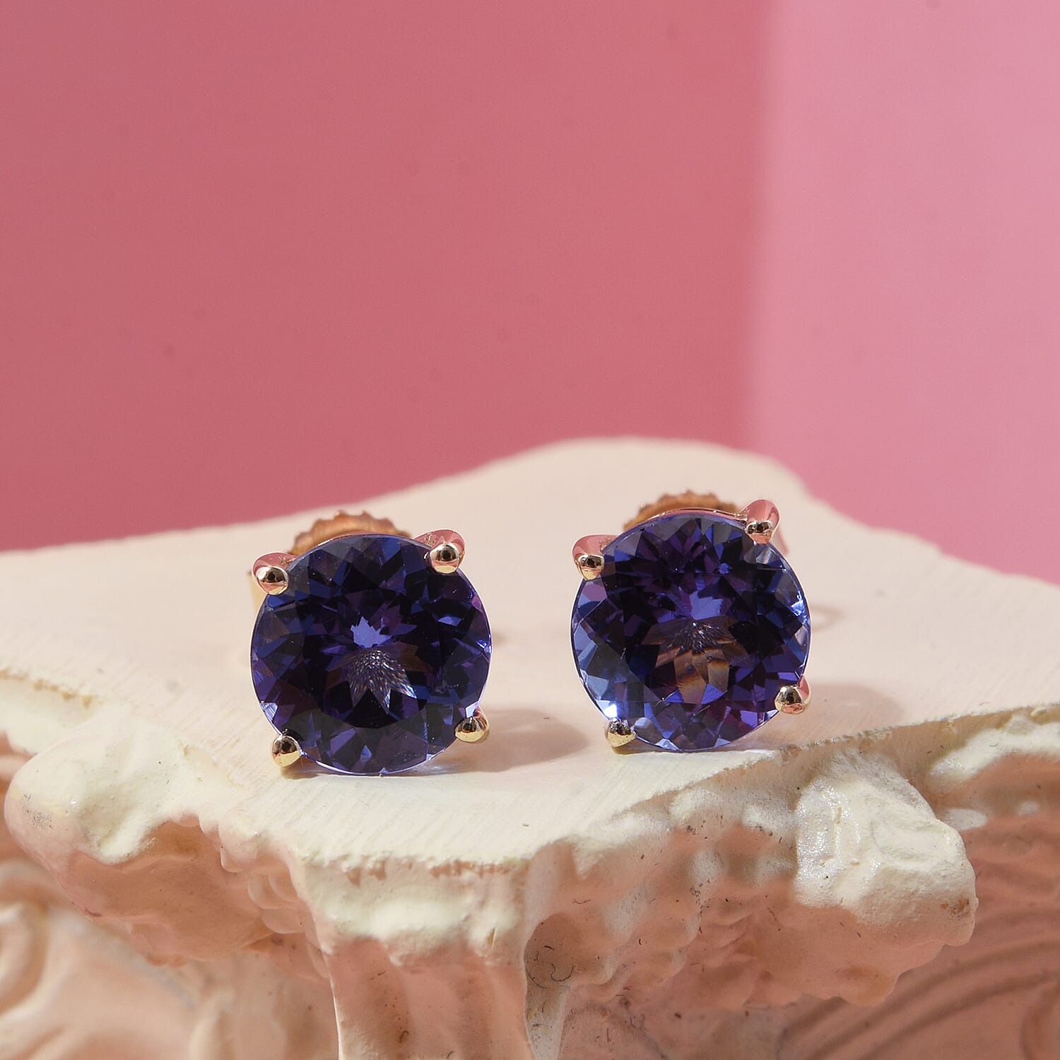 Close Out Deal- 14K Yellow Gold Premium Tanzanite Earring 2.20Ct.