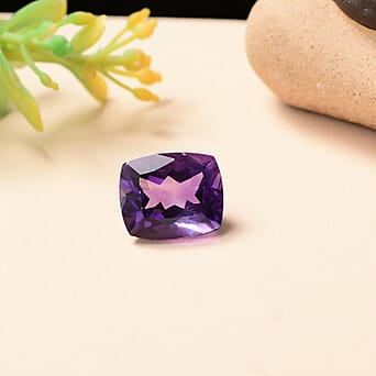 https://tjcuk.sirv.com/Products/85/0/8508164/African-Amethyst-Cushion-Cut-12X10-mm-Gemstone-5-12-Ct_8508164_1.jpg?w=342&h=342