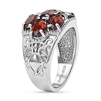 https://tjcuk.sirv.com/Products/85/0/8509025/EverTrue-Red-Garnet-Cluster-Ring-3-84-Ct_8509025_3.jpg?w=342&h=342