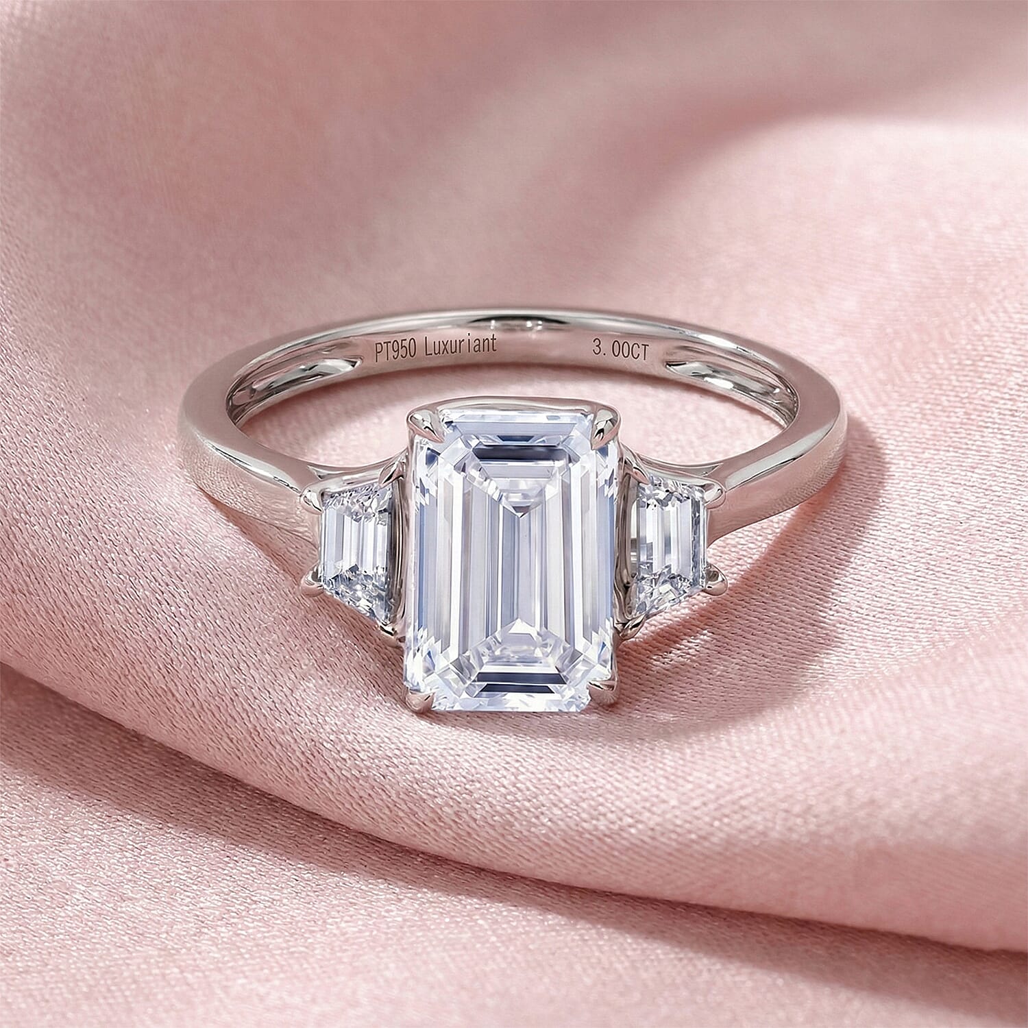 Luxuriant 950 Platinum IGI Certified VS-EF Emerald Cut Lab Grown Diamond Ring 3.00 Ct, Platinum Wt. 3.60 Gms