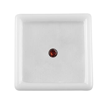 https://tjcuk.sirv.com/Products/85/1/8511504/Set-Of-3-Garnet-Cubic-Zirconia-Round-4-mm-Gemstone-1-37-Ct_8511504_3.jpg?w=342&h=342