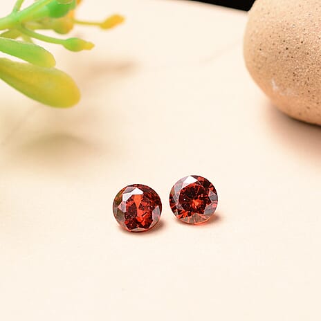 Set Of 2 Garnet Cubic Zirconia Round 5 mm Gemstone, 1.64 Ct