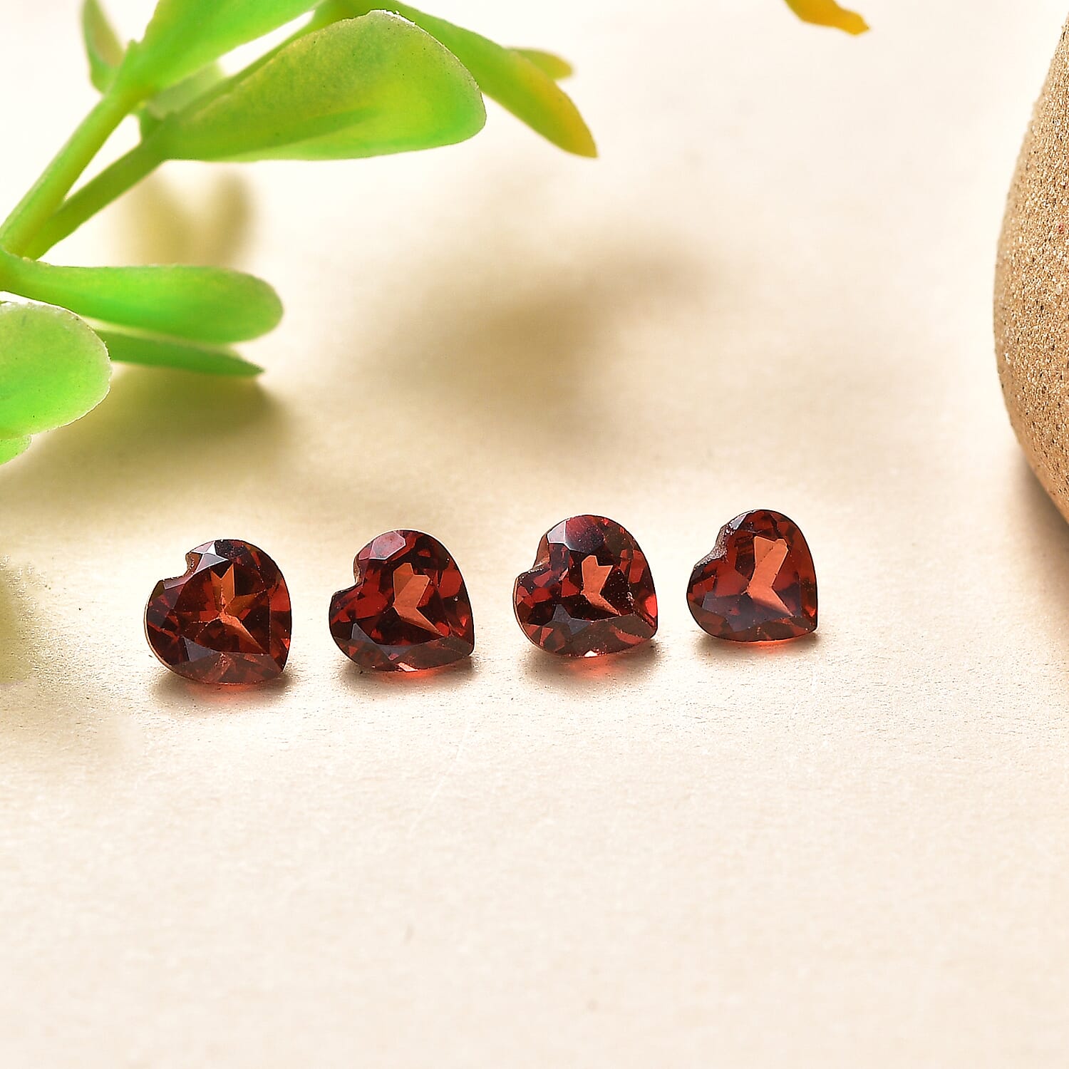 Set Of 4 Red Garnet Heart 5 mm Gemstone, 2.15 Ct