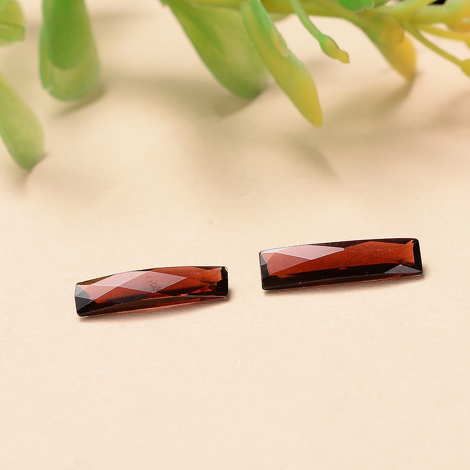 Set Of 2 Mozambique Garnet Baguette 12X3 mm Gemstone, 2.69 Ct
