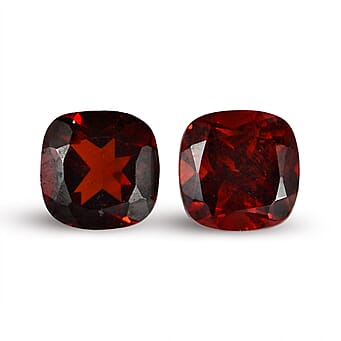 https://tjcuk.sirv.com/Products/85/1/8511675/Set-Of-2-Mozambique-Garnet-Cushion-Cut-5X5-mm-Gemstone-1-20-Ct_8511675.jpg?w=342&h=342