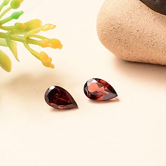 https://tjcuk.sirv.com/Products/85/1/8511678/Set-Of-2-Mozambique-Garnet-Pear-8X5-mm-Gemstone-2-08-Ct_8511678_1.jpg?w=342&h=342