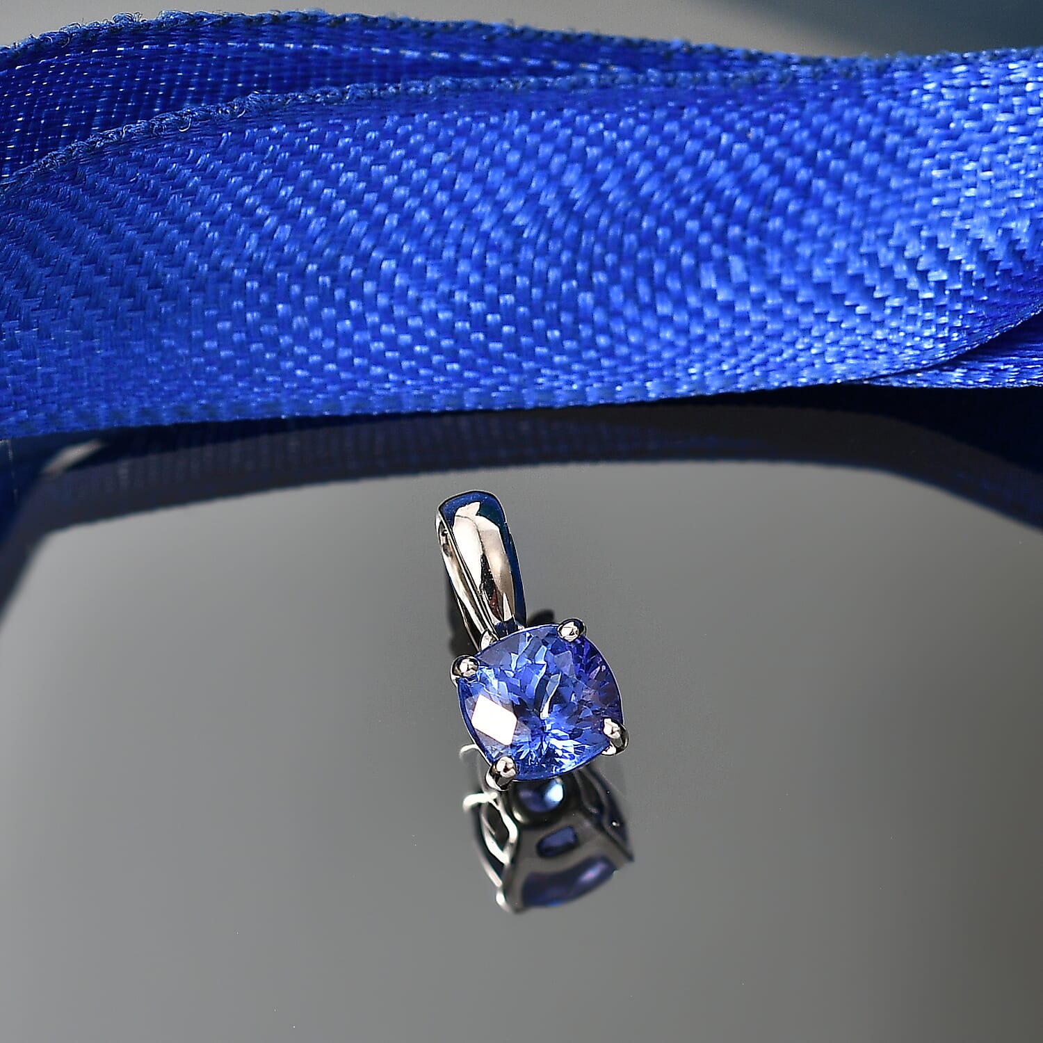 950 Platinum AAAA Tanzanite Cushion Cut Solitaire Pendant 1.09 Ct, Platinum Wt. 0.79 Gms