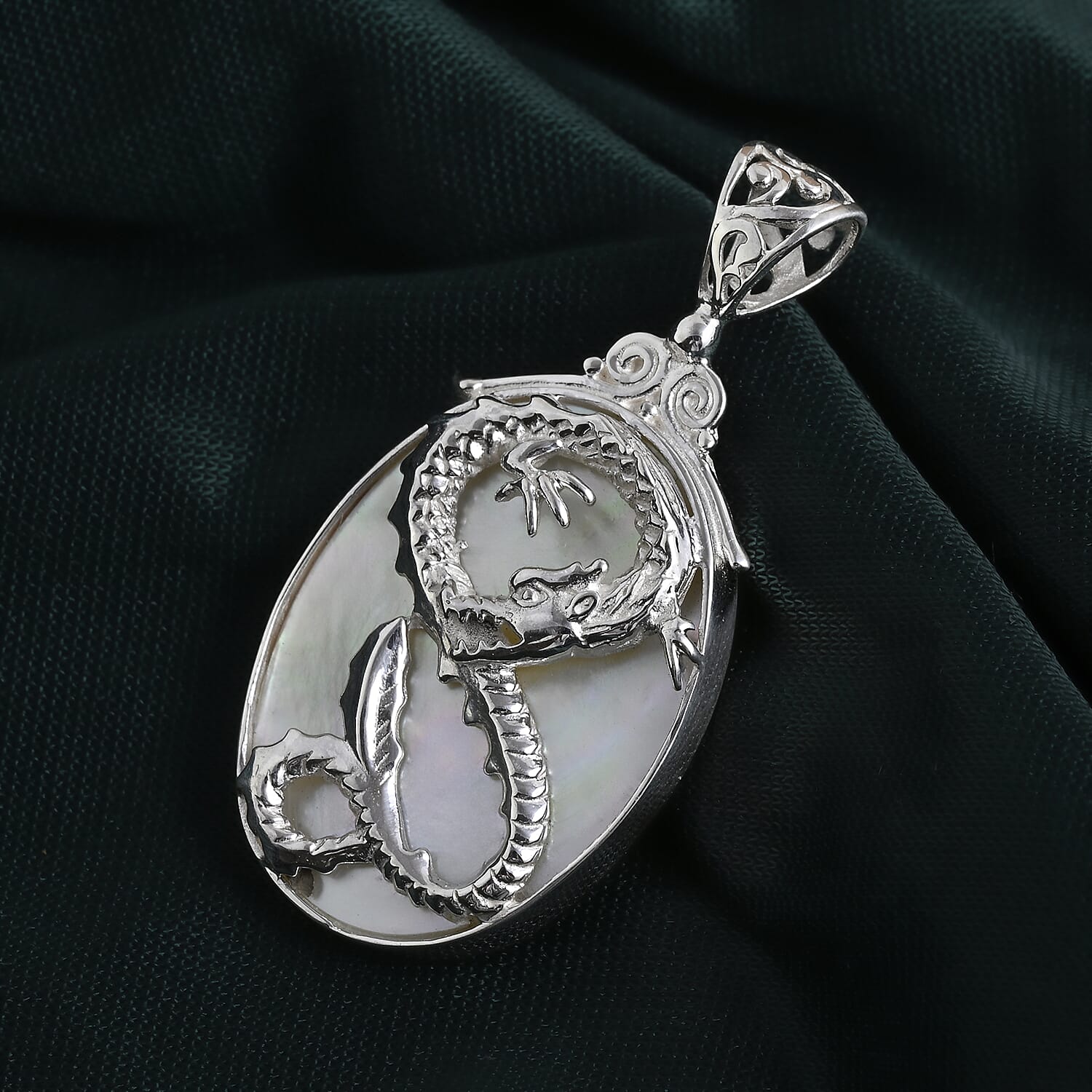 Royal Bali Collection - D'Joy Mother Of Pearl Sterling Silver Pendant 14.00 Ct.