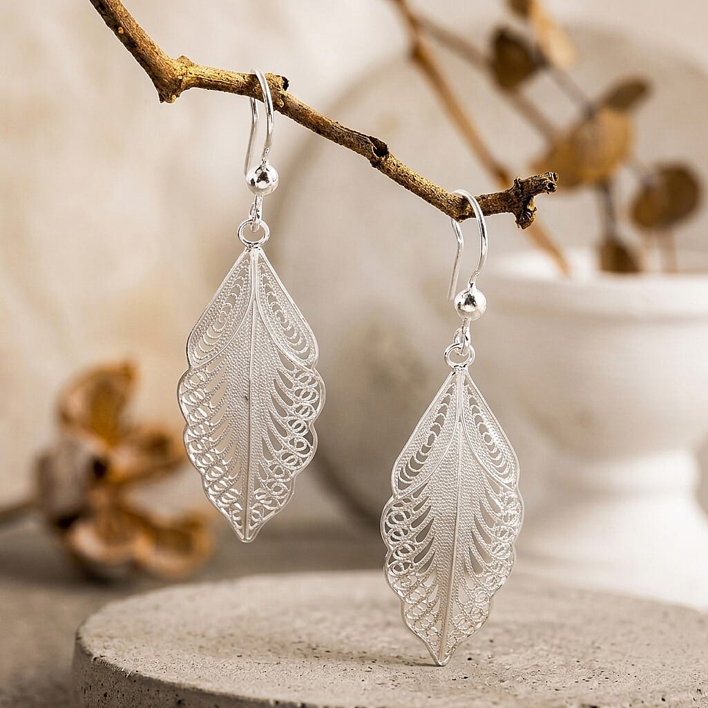 Royal Bali Collection - Sterling Silver Leaf Design Earring with Hook