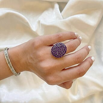 https://tjcuk.sirv.com/Products/85/1/8516221/Natural-African-Amethyst-Cluster-Ring-9-44-Ct_8516221_1.jpg?w=342&h=342