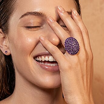 https://tjcuk.sirv.com/Products/85/1/8516223/Natural-African-Amethyst-Cluster-Ring-9-44-Ct_8516223_3.jpg?w=342&h=342