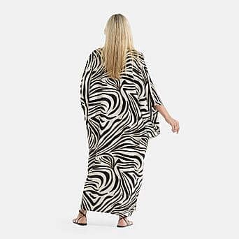 https://tjcuk.sirv.com/Products/85/1/8516651/La-Marey-Printed-Kaftan-Size-One-Size-Black_8516651_1.jpg?w=342&h=342