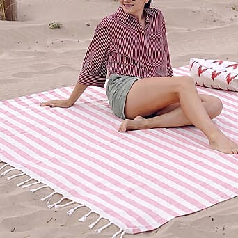 https://tjcuk.sirv.com/Products/85/1/8518561/LIVMORE-Cotton-Patterned-Towel-Size-90x1-cm-Pink_8518561_1.jpg?w=342&h=342
