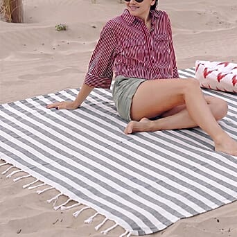 https://tjcuk.sirv.com/Products/85/1/8518562/LIVMORE-Cotton-Patterned-Towel-Size-90x1-cm-Grey_8518562_1.jpg?w=342&h=342