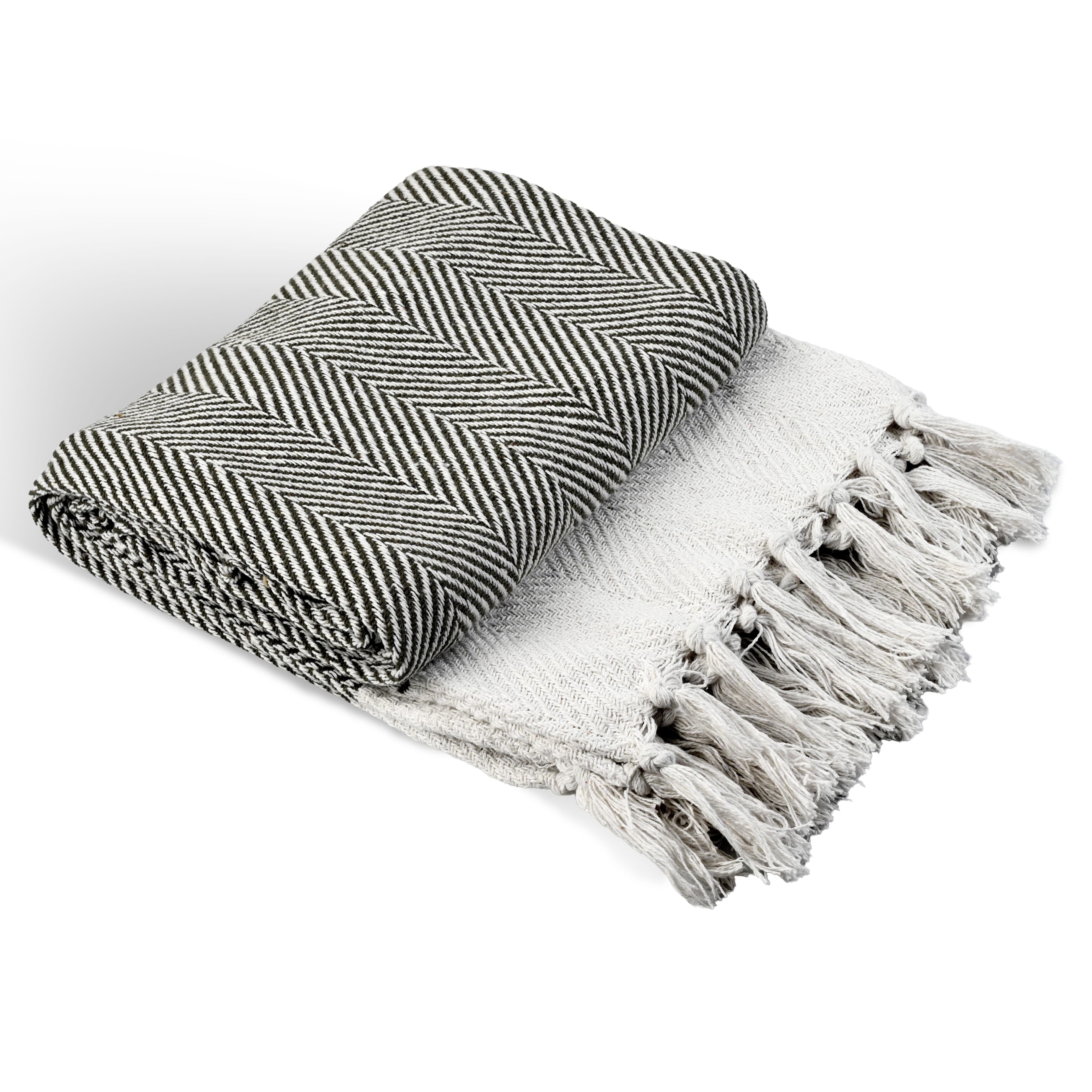 LIVMORE Cotton Patterned Throw Blanket