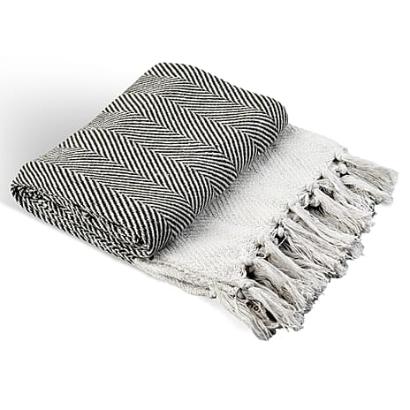 LIVMORE Cotton Patterned Throw Blanket