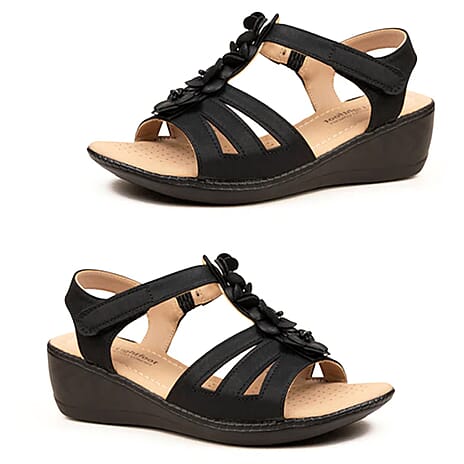 Amelia Womens Wedge T-Bar Summer Sandals With 3D Floral Detail (Size 4) - Black
