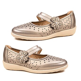 https://tjcuk.sirv.com/Products/85/1/8519489/Gabriell-Ladies-Laser-Cut-Floral-Detail-Flat-Comfort-Pumps-Size-5-Pewt_8519489.jpg?w=342&h=342