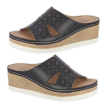 https://tjcuk.sirv.com/Products/85/2/8520640/Emma-Diamante-Trim-Ladies-Wedge-Sandals-Size-6-Black_8520640.jpg?w=342&h=342